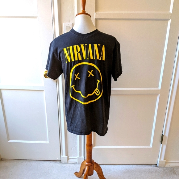 Other - Nirvana t shirt size medium